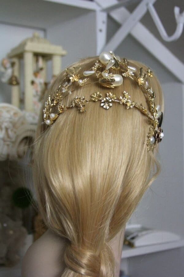 1542 Baroque Huge Pearl Flower Headband Tiara - Image 3