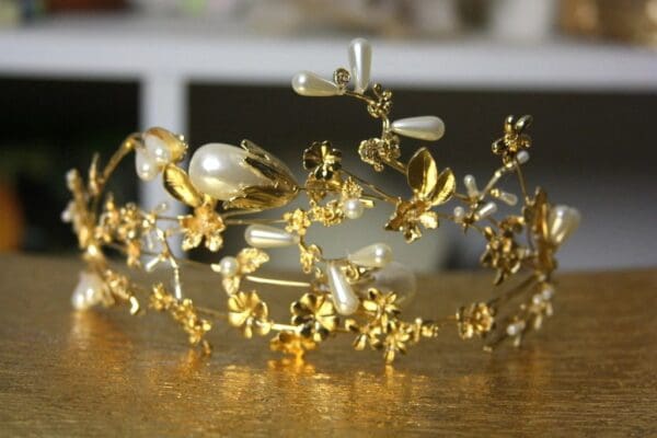 1542 Baroque Huge Pearl Flower Headband Tiara - Image 2