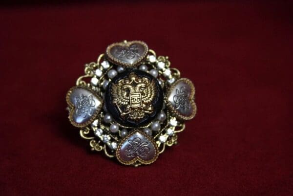 1613 Vintage Chanel Repurposed Button Eagle Ring - Image 4