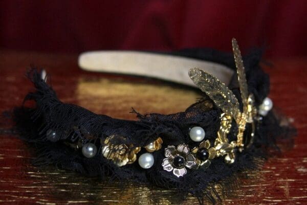 2120 Baroque Black Lace Fancy Headband - Image 6