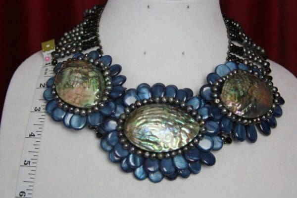 SOLD!2461Genuine Abalon Shell Beaded Mother Of Pearls Huge Necklace - Image 6