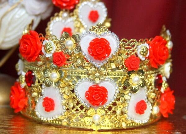 3181 Set Of Baroque Red Rose White HeartCrystals Crown+ Earrings