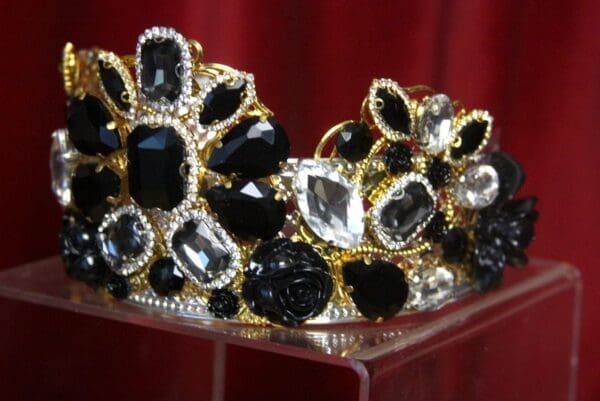 3190 Baroque Black Crystal Flower Crown Headband - Image 7