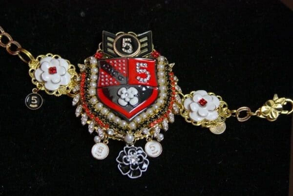 3632 Byzantine Madam Coco Huge Unusual Shield Crystal Bracelet - Image 8
