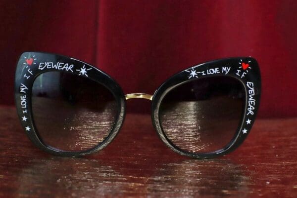 4798 Baroque I Love My Eyewear Print Sunglasses - Image 6