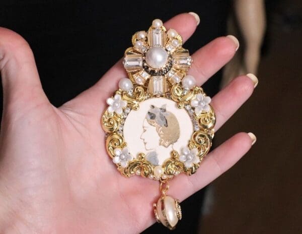 5313 Byzantine Madam Coco Portrait Crystal Top Massive Brooch - Image 7