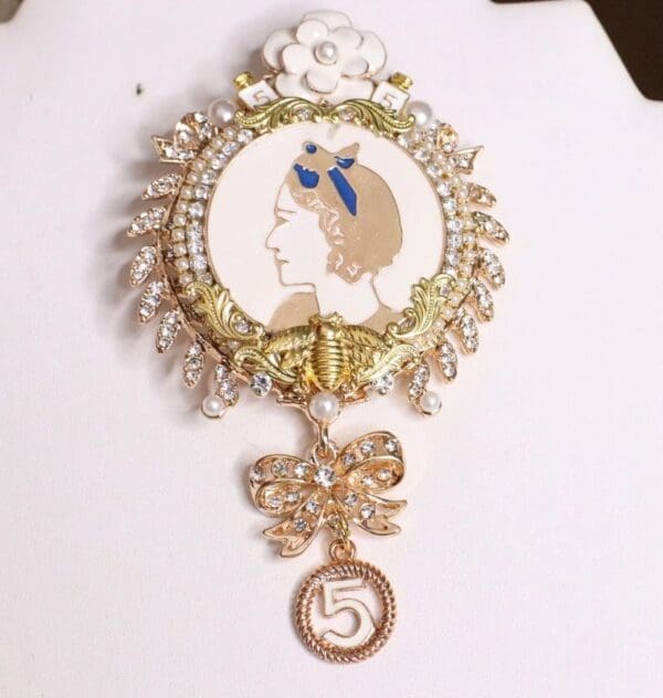 5314 Byzantine Madam Coco Portrait Camellia Top Brooch - Image 5