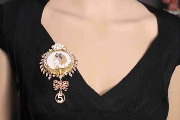 5314 Byzantine Madam Coco Portrait Camellia Top Brooch - Image 7