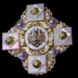 5369 Baroque Lilac Quartz Iridescent Huge Brooch