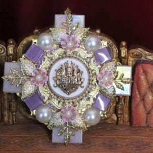 5376 Baroque Lilac Quartz Flowers Iridescent Huge Brooch