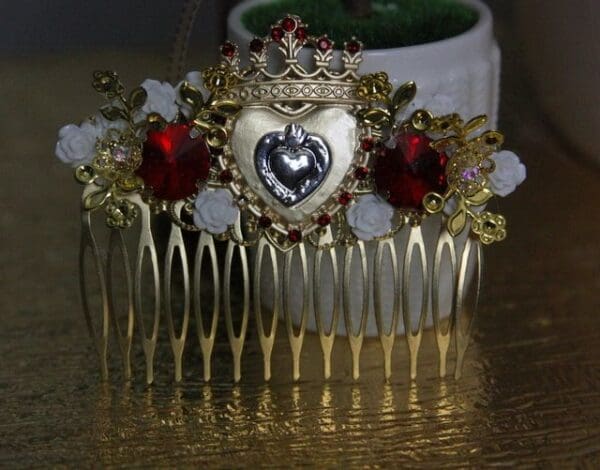 694 Heart Crown Crystal Baroque Barrette - Image 4