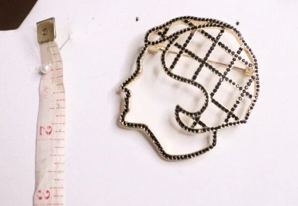 5856 Madam Coco Portrait Elegant Black Rhinestone Massive Brooch - Image 2