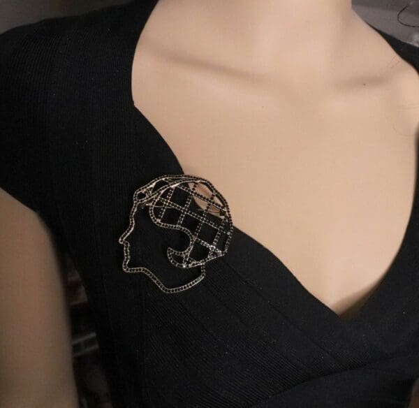5856 Madam Coco Portrait Elegant Black Rhinestone Massive Brooch - Image 4