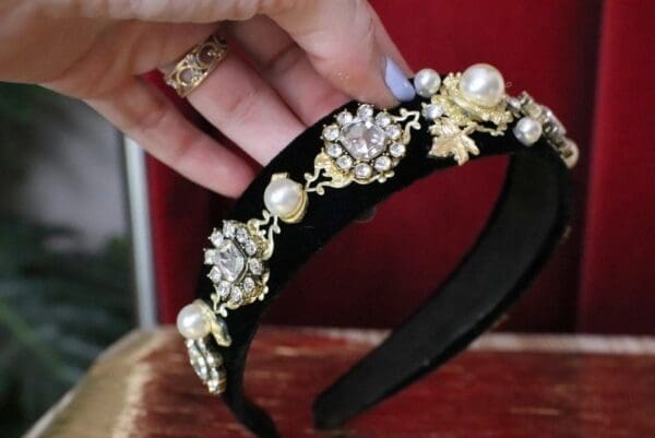 6141 Baroque Runway Black Clear Elegant Rhinestone Headband - Image 7