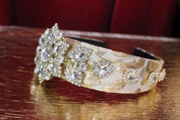 6159 Baroque Runway Clear Crystal Elegant Rhinestone Headband - Image 7