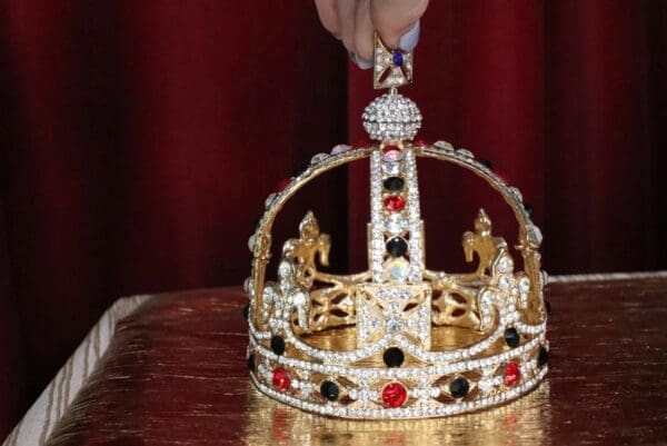 6172 Baroque Colorful Empire Lily Full Crown - Image 3