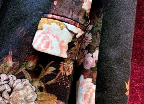 6811 2020 Wool Blend Baroque Floral Print Coat - Image 4