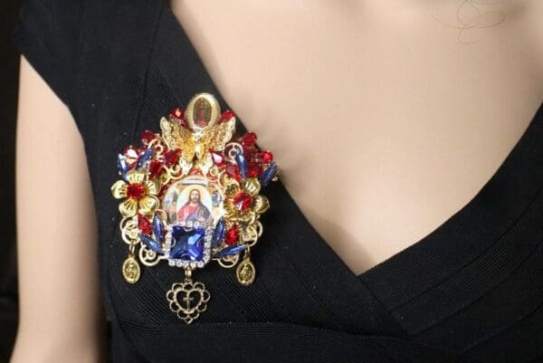 7234 Jesus Church Red Rhinestones Butterfly Cameo Massive Brooch - Image 3