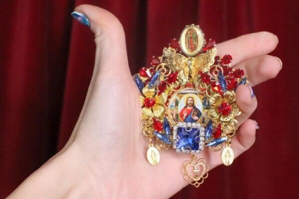 7234 Jesus Church Red Rhinestones Butterfly Cameo Massive Brooch - Image 7