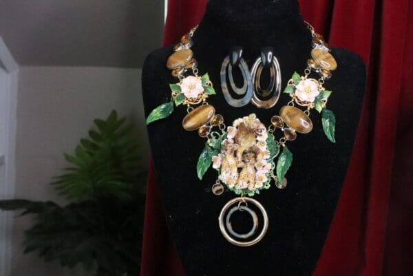 7349 Set Of Art Jewelry Vivid Leopard Family Genuine Tiger Eye Gemstones Hand Painted Necklace+ Earrings - Image 10
