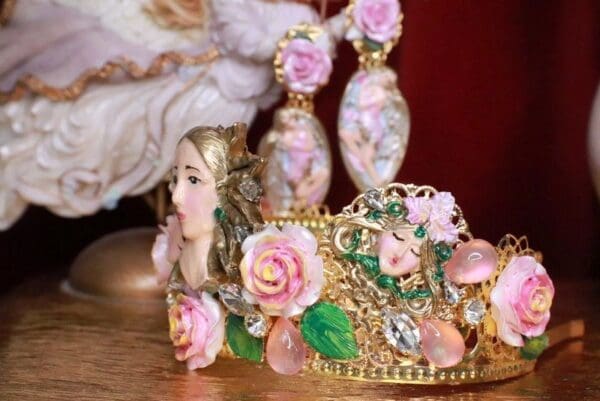 7785 Art Nouveau Faces Roses Unusual Hand Painted Crown - Image 10