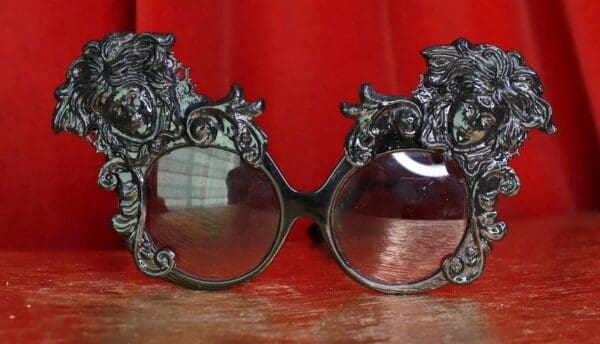 8637 Baroque Faces Black Architect Embellished Sunglasses