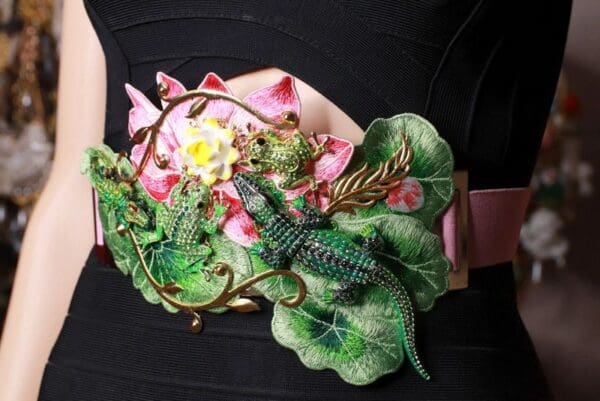 SOLD! 8711 Art Jewelry Crocodiles Frog Lake Lily Waist Belt Size S, L, M - Image 6