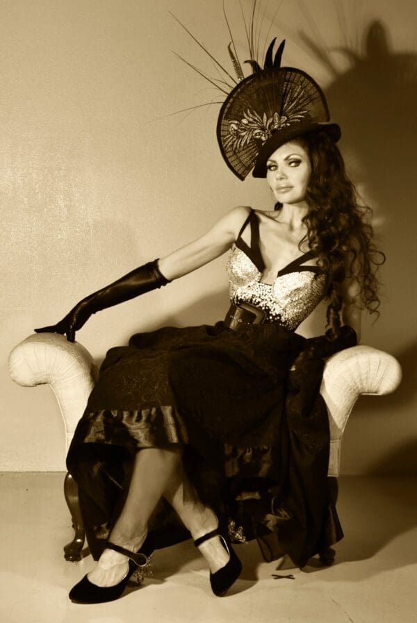 8445 Photosession Performance Dramatic Black Headwear Head Piece - Image 2