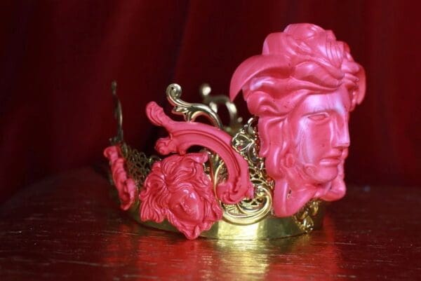 9003 Set Of Top Heacy roman Mythological Head Crown+ Earrings - Image 3