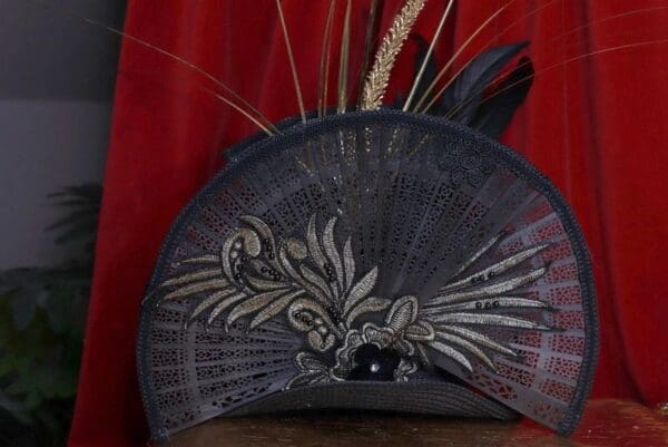 8445 Photosession Performance Dramatic Black Headwear Head Piece - Image 10