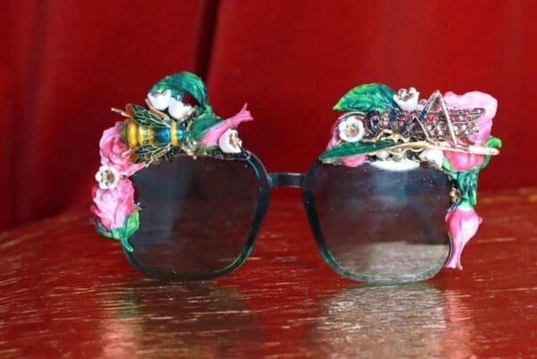 9038 Baroque Enamel Bee Grasshopper Roses Hand Painted Embellished Sunglasses - Image 2