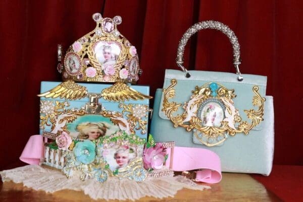 A table with several different types of jewelry.