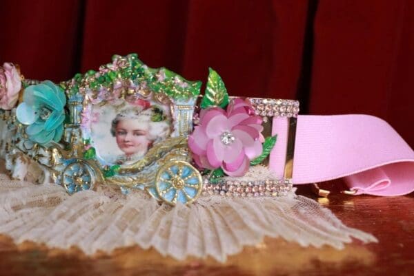 A picture frame sitting on top of a table.