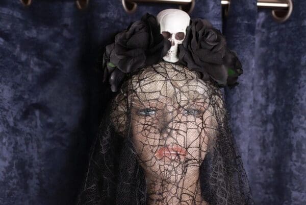 9779 Art Jewelry Goth Vale Scull Headband - Image 7
