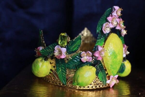9780 Baroque 3D Effect Lemon Fruit Statement Headband - Image 9