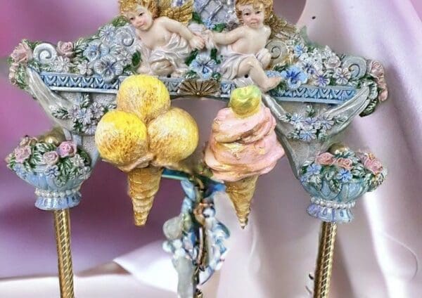 A close up of two figurines on top of a table
