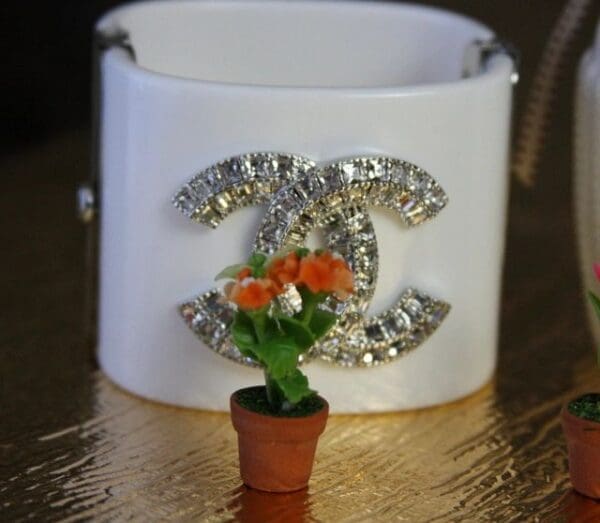 1153 2 Colors Madam Coco Letter Dangle Bangle Cuff - Image 2
