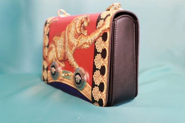 A close up of the side of a purse