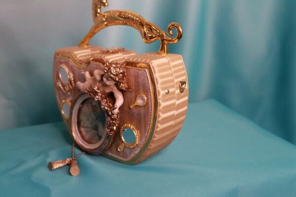 A purse that is sitting on top of a table.