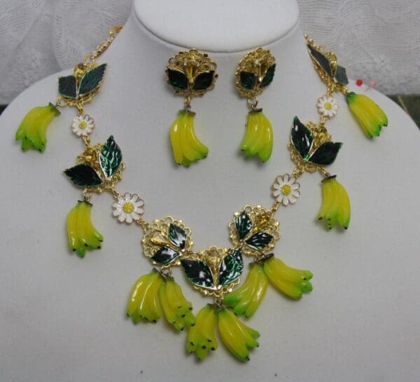 SOLD! 1403 Collection Designer Inspired Banana Enamel Leaf Crystal SET - Image 5