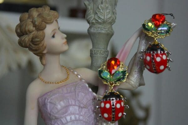 SOLD! 1406 Designer Inspired Baroque Ladybug Crystal Earrings Studs - Image 5