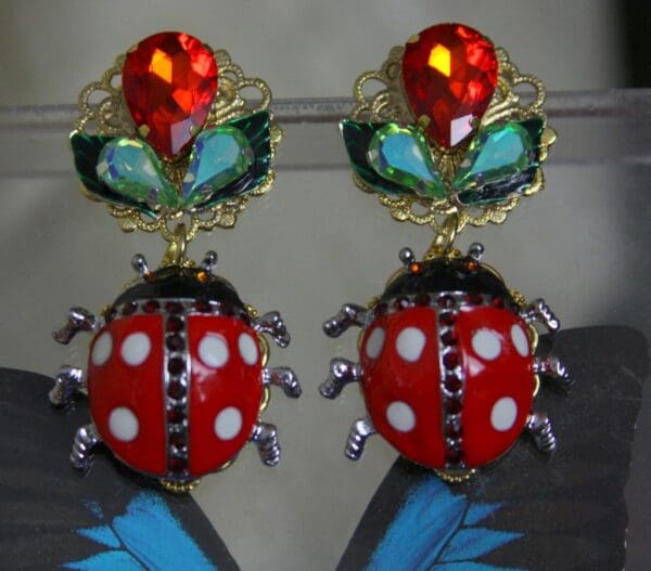 SOLD! 1406 Designer Inspired Baroque Ladybug Crystal Earrings Studs - Image 4