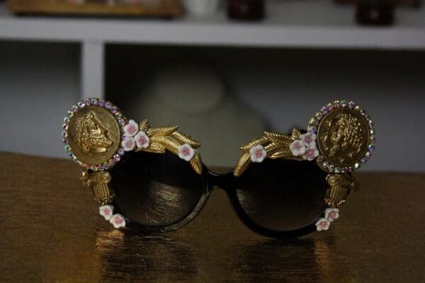 SOLD11428 Baroque Roman Coin Leaf Embellished Sunglasses - Image 5