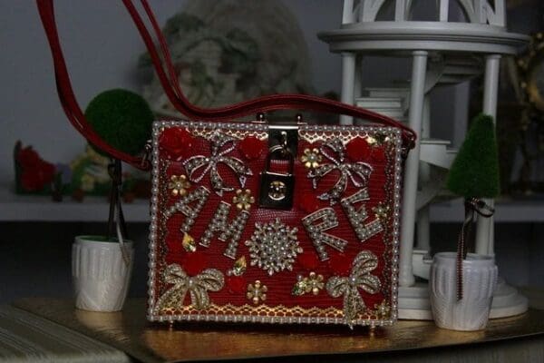 SOLD! 1458 Amore Baroque Pearl Bow Handbag Trunk - Image 7