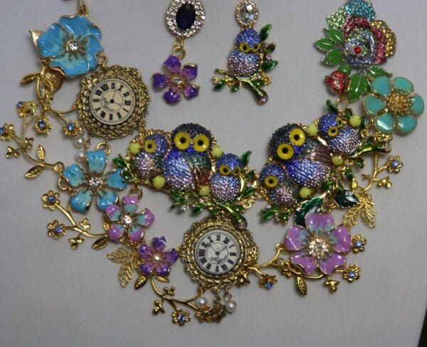 SOLD!1462 Art Nouveau Crystal Adorable Owl Clock Flower SET - Image 2
