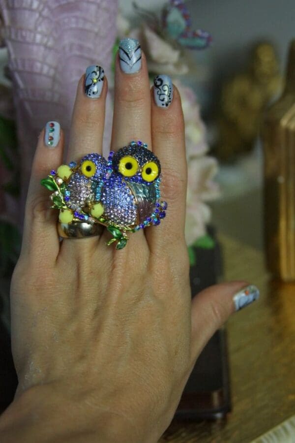 SOLD! 1463 Adorable Crystal Owl Adjustable Cocktail Double Ring - Image 4