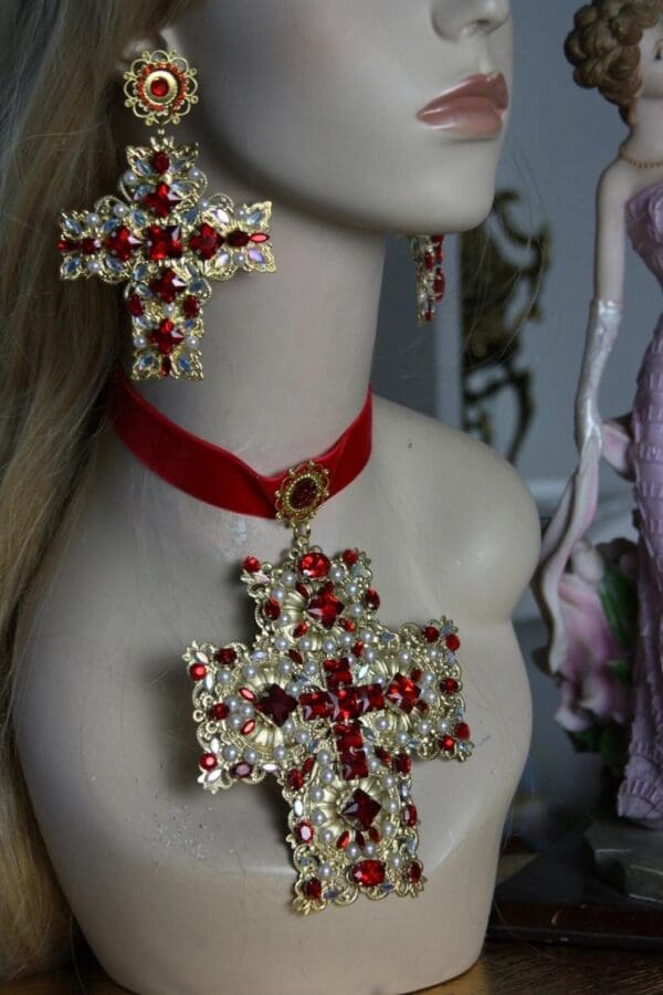 SOLD! 1465 Alta Moda Fall 2016 Baroque Huge Cross Velvet Red Crystal Choker - Image 6