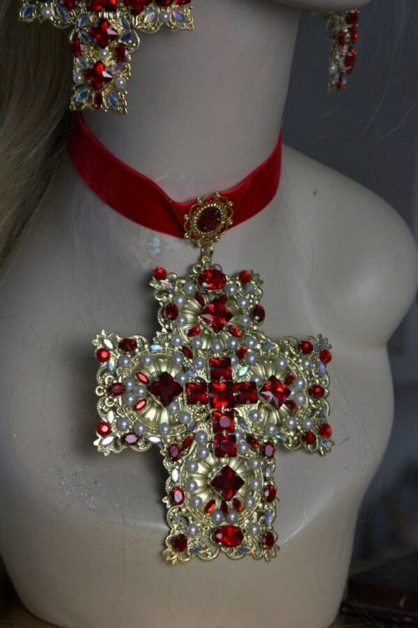 SOLD! 1465 Alta Moda Fall 2016 Baroque Huge Cross Velvet Red Crystal Choker - Image 2