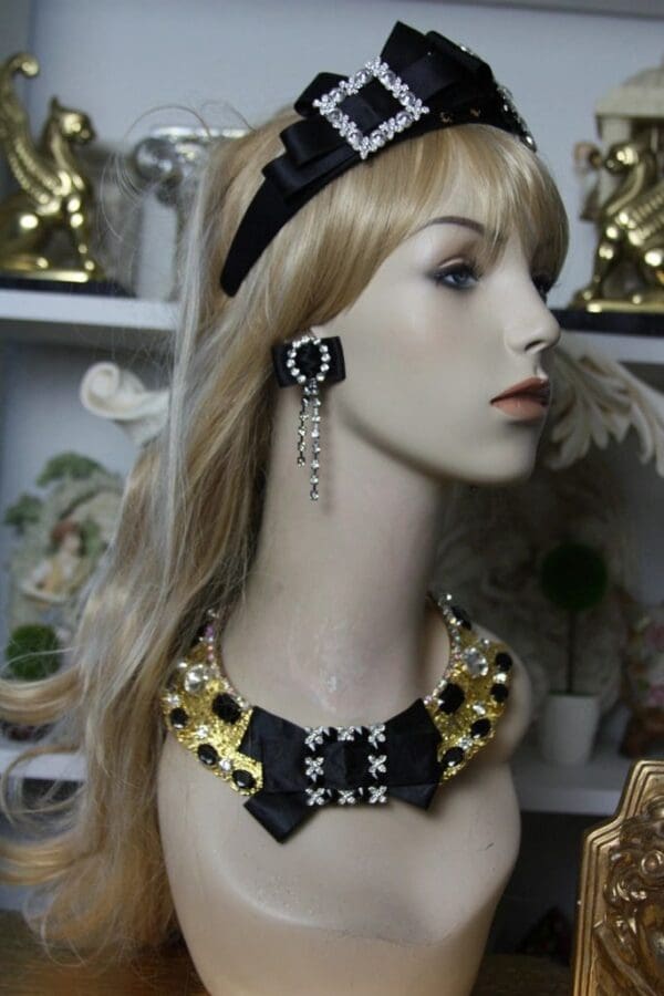 SOLD! 1468 Fall 2016 Leopold Baroque Crystal Black Bow Filigree Necklace SET - Image 4