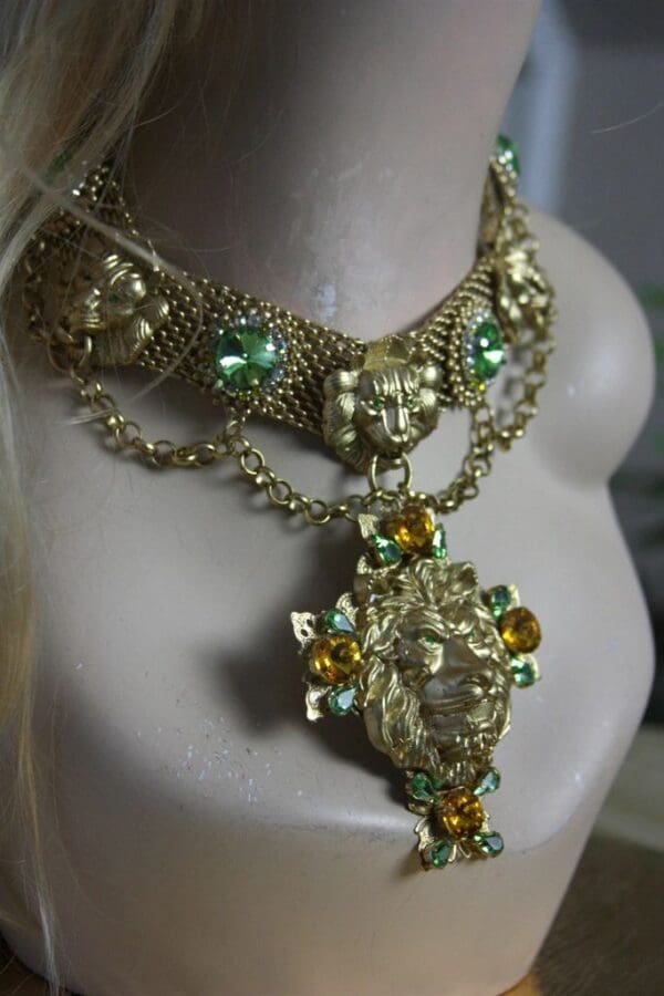 SOLD! 1489 Total Baroque Lion Green Swarovski Crystal Set - Image 7